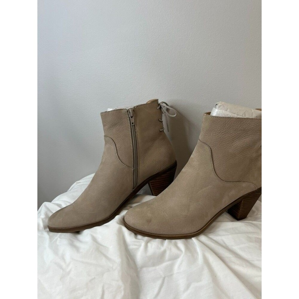 Brand new Lucky Jalie bootie size 10